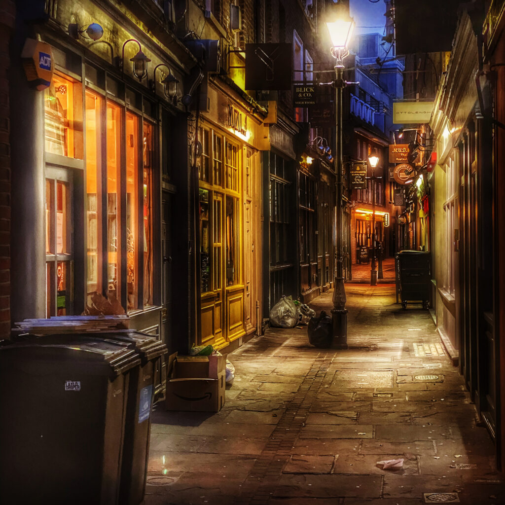Artillery Passage, Spitalfields London Walks Jack the Ripper tour
