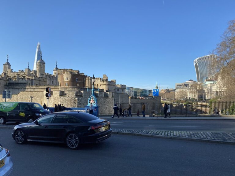 Wijkgids Tower Hamlets — Tower of London, Tower Bridge en St Katharine Docks